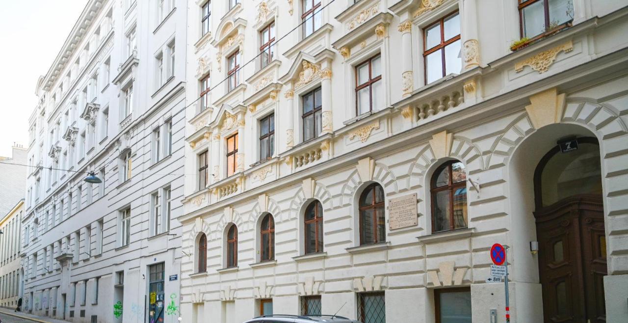 Apartamento Modern Duplex Museumsquartier Viena Exterior foto